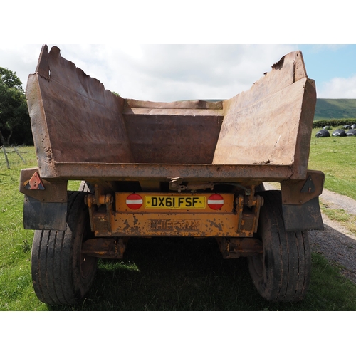 200 - Chieftain 14T dump trailer. 2001. Working order