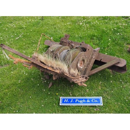 145 - Ferguson winch parts