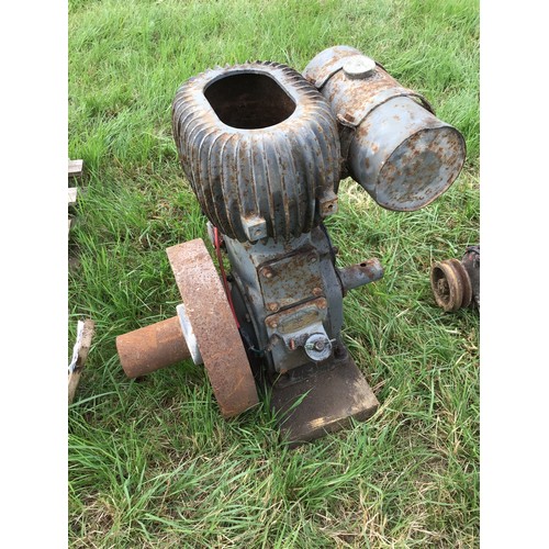 Wolseley Type WD1 EN7645 1.5hp sheep shearing engine. Starting handle ...