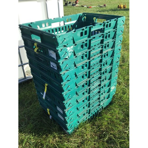 208 - Bale arm storage crates - 10