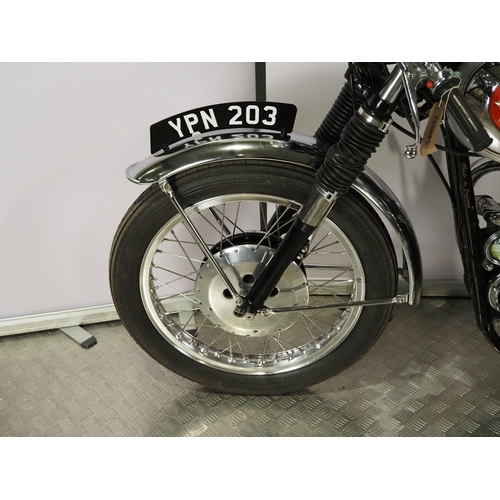 849 - BSA Rocket Goldstar motorcycle. 1962. 650cc. 
Frame No. GA10-702
Engine No. DA10R-8474
Runs and ride... 