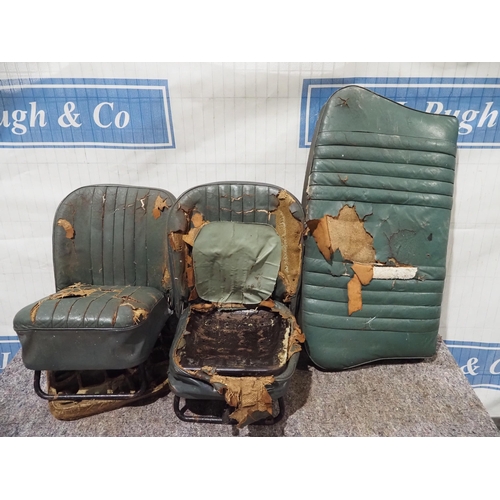 148 - 1950s Morris Minor front and rear seats