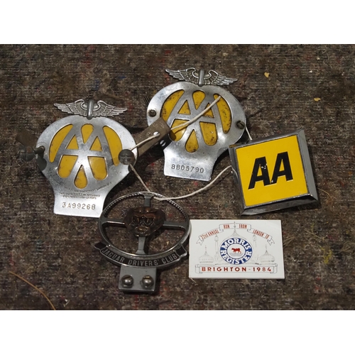 194 - Jaguar drivers club and AA badges