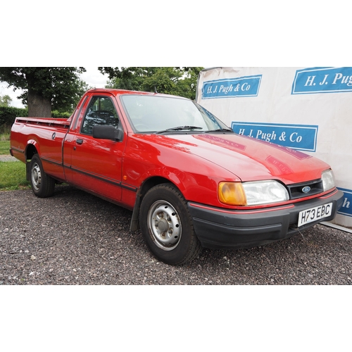 309 - Ford P100 pickup. 1990. 1993cc
Runs and drives. Comes with original owners manuals, main dealer serv... 