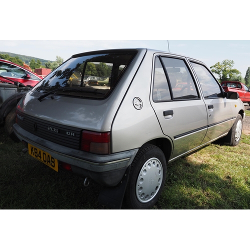 317 - Peugeot 205 GR hatchback. 1993. 1360cc
Runs and drives. Some service history.
Reg. K845 OAB. V5 and ... 