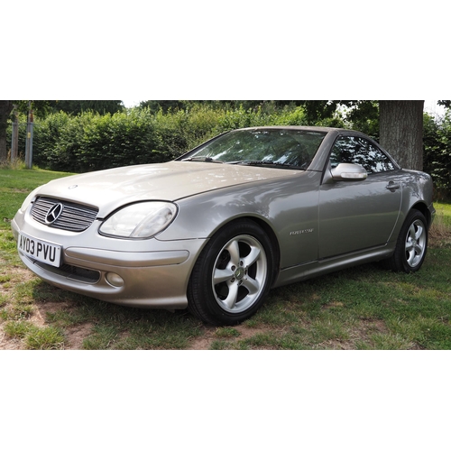 322 - Mercedes SLK, 2003. 1998cc. 
Runs and drives. Petrol. Has been recommissioned. Showing72,000 miles. ... 