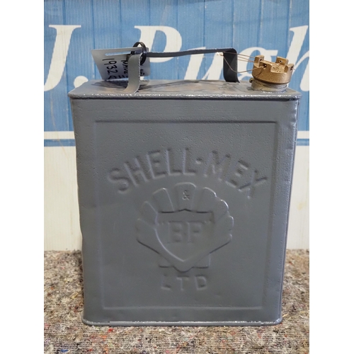 55 - 2 Gallon fuel can - Shell Mex