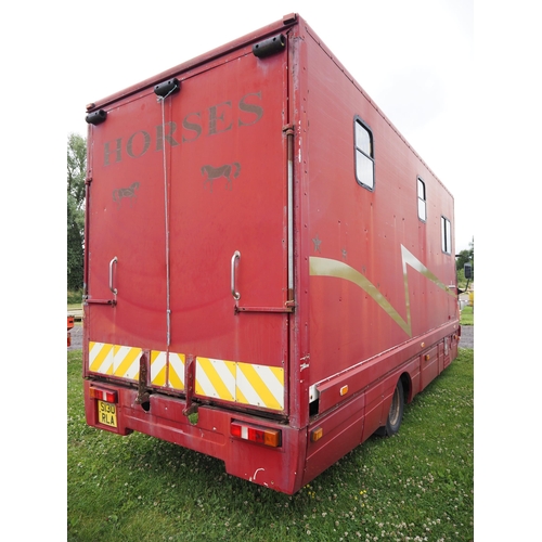 1563 - Iveco 75E14 horse box with living. Showing 152716 km. Diesel pump has been fully refurbished, steels... 