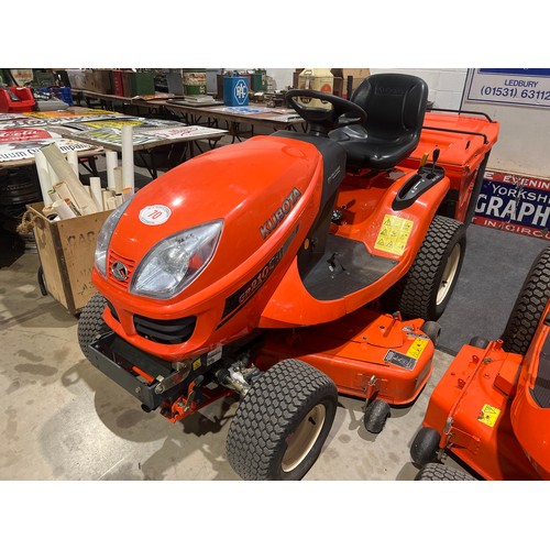 70 - Kubota GR2100-II glide steer ride on. Key in office