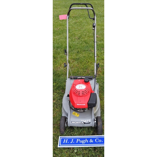 21 - Honda HRB423 pedestrian mower