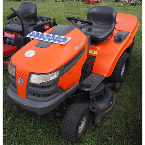 5 - Husqvarna CTH 200 twin ride on. Working order