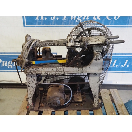 486 - Manchester bandsaw