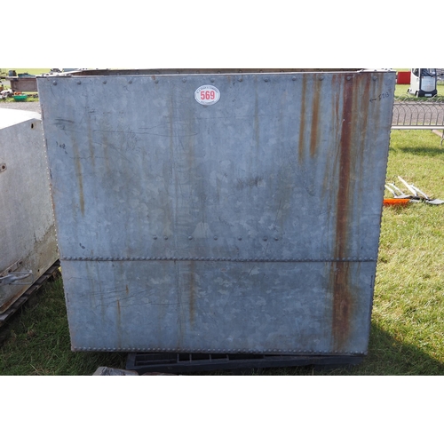 569 - Galvanised tank with tap 5ft x 2ft