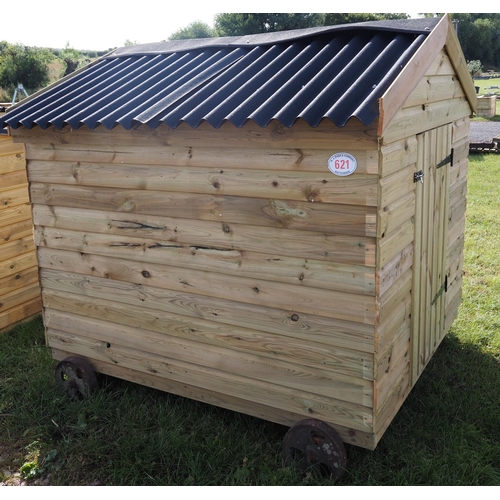 621 - Chicken house on cast iron wheels