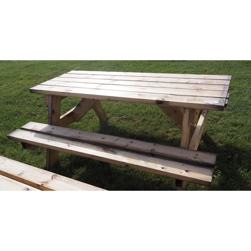 625 - Picnic bench 7ft