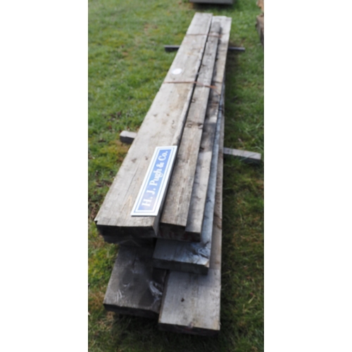 1023 - Mixed timbers average 3.8m x230x80 - 7 + 1