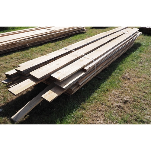 1070 - Timbers 4.7m x200x25 - 16 + 3.6m x150x30 - 60 + others