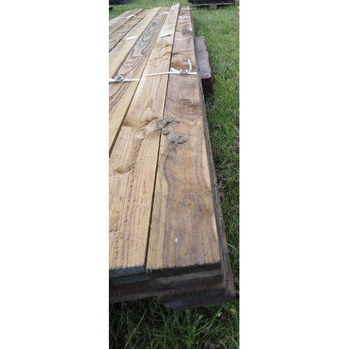 1332 - Sawn timber 14ft x5x1