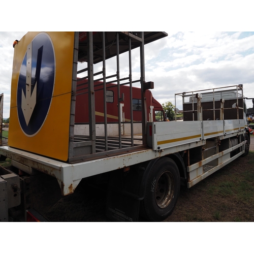 1564 - Iveco Highway traffic maintenance 18 ton lorry. MOT until 31/08/24. Reg. MX08 SXR. V5, paperwork and... 