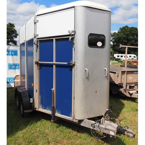 1579 - Ifor Williams HB505R horsebox