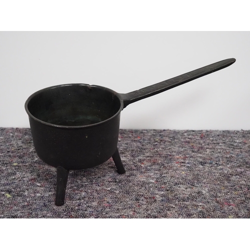 72 - 19th Century bronze skillet marked Warner