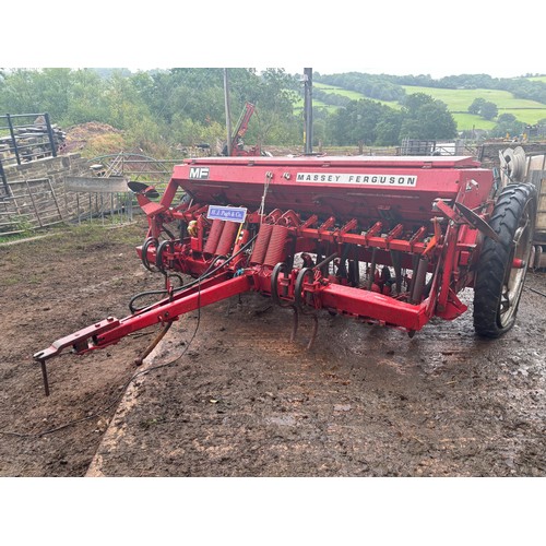 181 - Massey Ferguson 30 drill