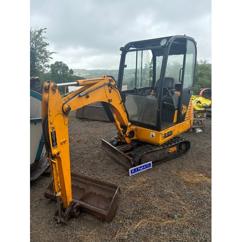 182 - JCB 8015 mini digger. In working order. Showing 3055 hours. C/w 5 buckets and quick hitch. 1 owner f... 