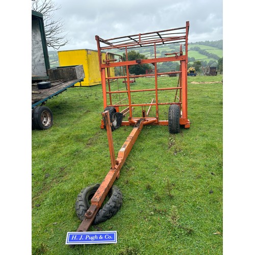 202 - 56 Bale carrier trailer