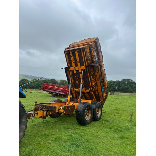 200 - Chieftain 14T dump trailer. 2001. Working order