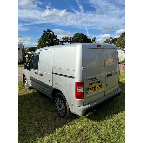 1549 - Ford Transit connect T200L van. 2008. Runs and drives. Showing 178,551 miles.
V5 and Key.