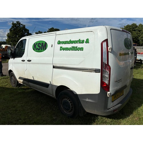 1550 - Ford Transit Custom. Runs and drives. Showing 145,135 miles.
Reg HK14 SPV. Key in office