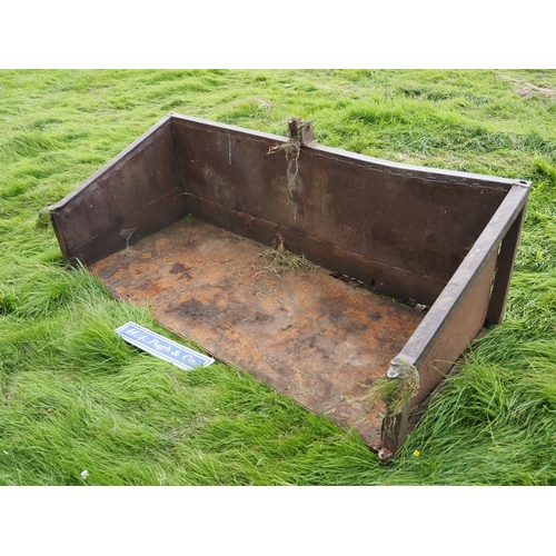 68 - Transport box 6ft