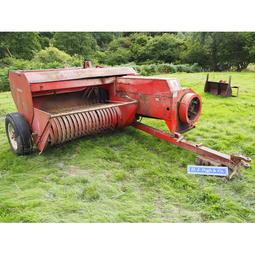 82 - Jones mk 12 - T baler. Model J2. Serial no. 863. Badged