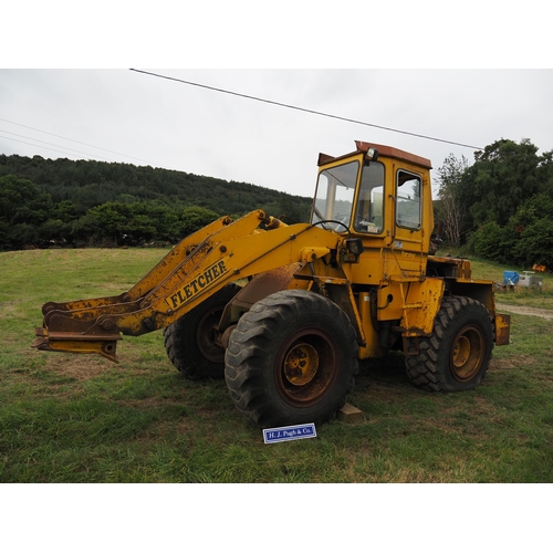 210 - Bray loading shovel. Runs, showing 1183 hours. Reg. F239 LLG