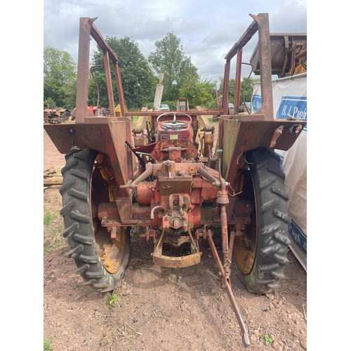 314 - Nuffield 4/60 tractor. C/w loader and Rowcrop wheels. Reg. MCJ 225F. Current V5 in office