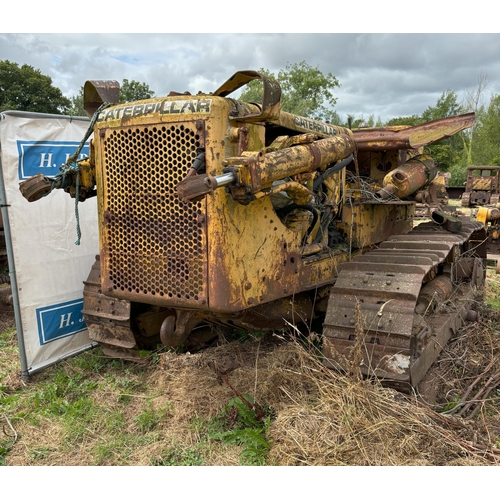 124 - Caterpillar D6 B crawler for restoration sn 44A4820