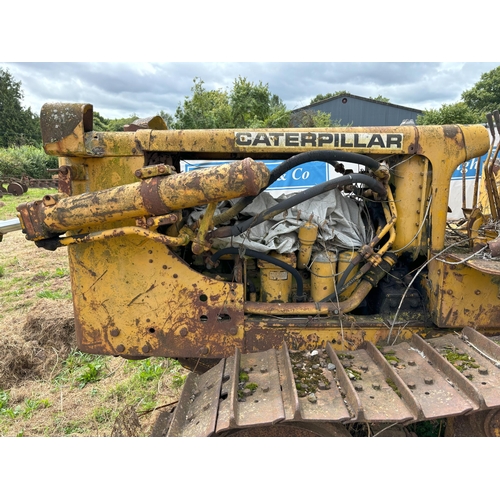 124 - Caterpillar D6 B crawler for restoration sn 44A4820