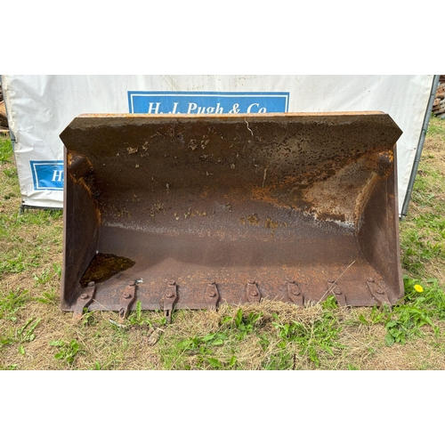 130 - Digger bucket 6ft