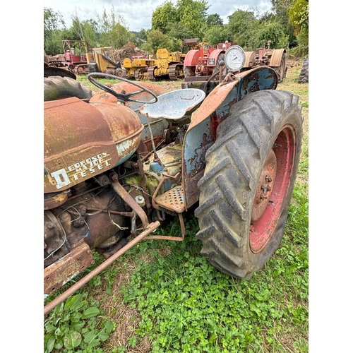 172 - Fordson major tractor, with Boughton HDF 2H winch, pulley drive to hydraulic pump