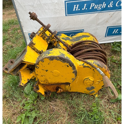 174 - Vickers cable winch