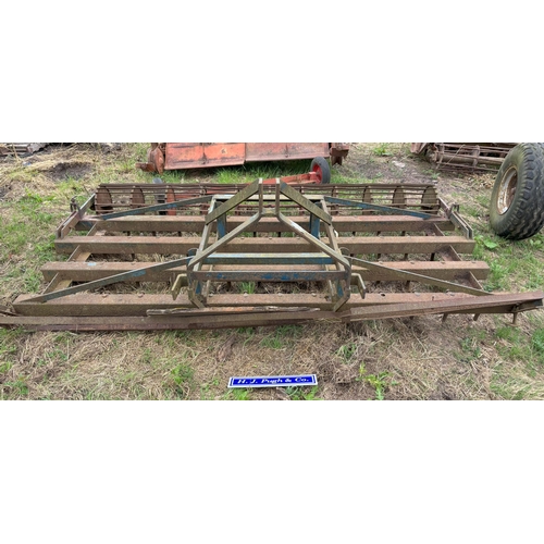 325 - Blench Dutch harrow 10ft