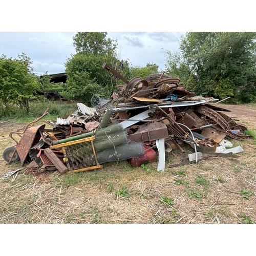 373 - Heap of scrap iron