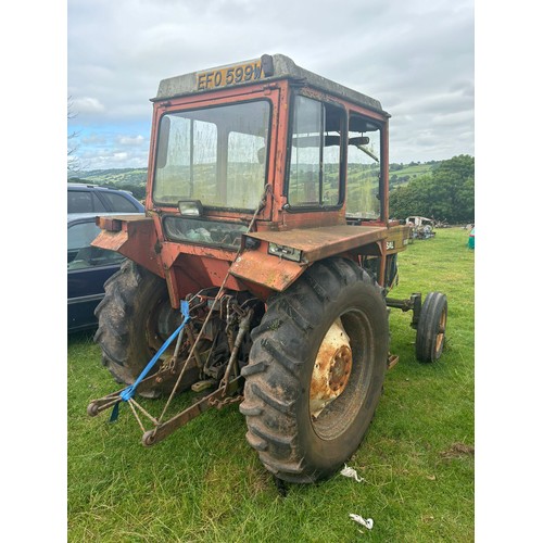 190 - Universal U640 Tractor. Was running when stored but currently not running. Fitted with power steerin... 