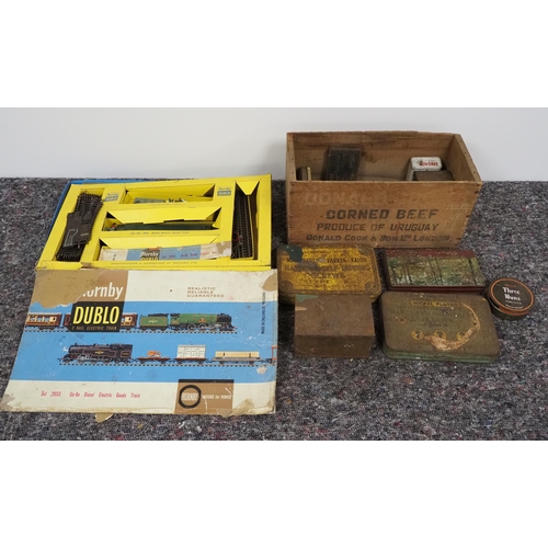 31 - Hornby Dublo Co-Bo diesel electric goods train set and assorted vintage tins in wooden box