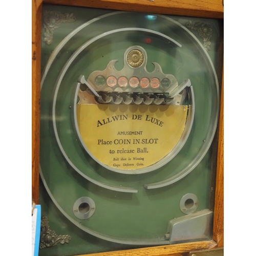 42 - 1920s Allwin De Luxe coin operated slot machine in working order with keys in office