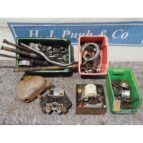 135 - Triumph cylinder head, fork parts, carburettors etc.