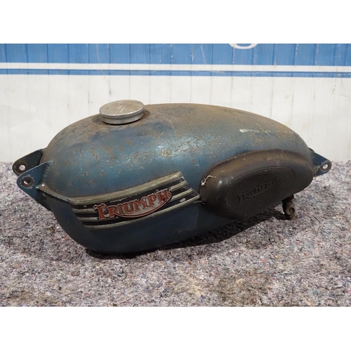 641 - Triumph Tiger Cub fuel tank