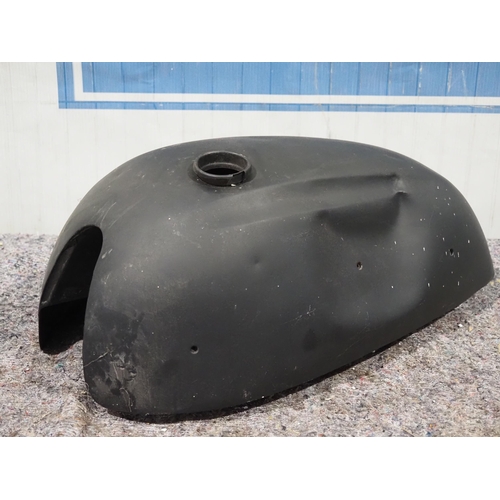 660 - Norton slimline fuel tank