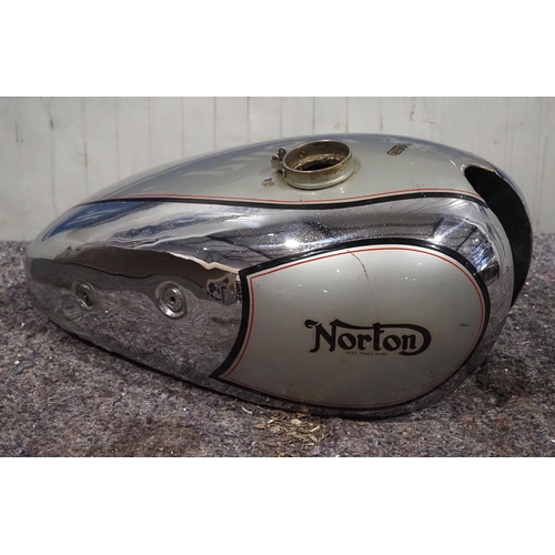 663 - Norton ES2/ Model 77 fuel tank