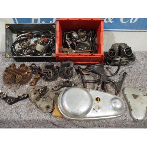 667 - Norton, Triumph and other, cylinder heads, yokes and primary covers etc